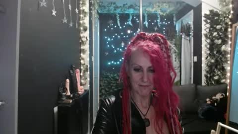 SaucySky online show from September 30, 8:36 pm