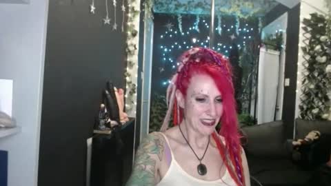 SaucySky online show from November 7, 8:09 pm