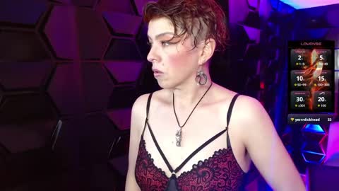 lilith online show from April 24, 3:31 am