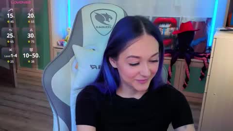 Ariel online show from October 25, 5:04 am