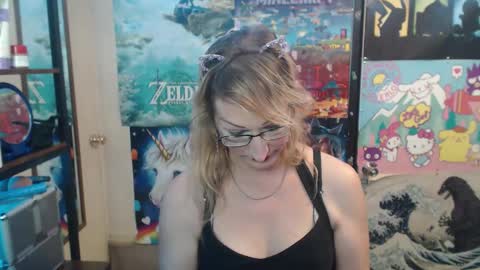 Savanah online show from November 11, 10:32 pm