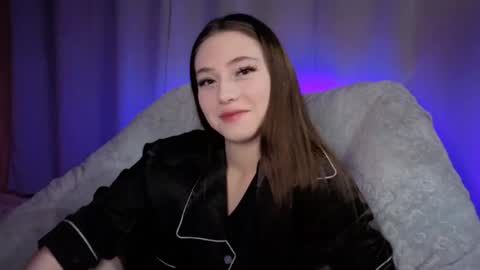 Snapshot of savannasotos chatting on April 28, 6:24 pm Sophie online show from April 28, 6:24 pm
