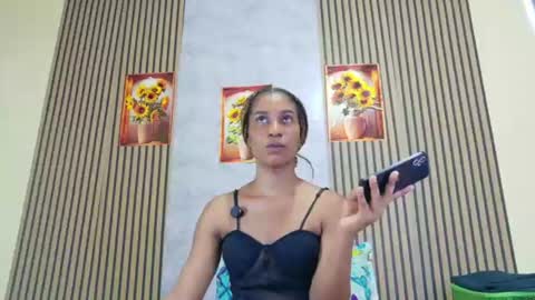 Snapshot of savory_pussy18 chatting on June 17, 9:05 pm savory_pussy18 online show from June 17, 9:05 pm