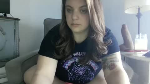 Snapshot of savvvyfeet chatting on April 17, 6:00 pm Savvy RN online show from April 17, 6:00 pm