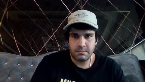 petperson04 online show from April 7, 7:31 am