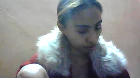 Snapshot of sayaah01 chatting on June 29, 9:48 am sayaah01 online show from June 29, 9:48 am