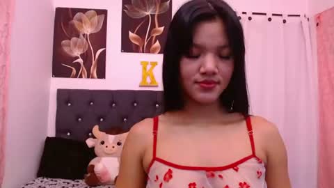 Snapshot of saykimmy chatting on July 29, 3:04 am saykimmy online show from July 29, 3:04 am
