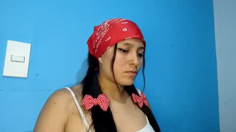 Snapshot of sayuce_black chatting on December 4, 1:47 am sayuce black online show from December 4, 1:47 am