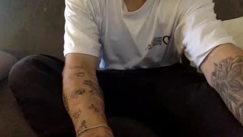 Snapshot of sbonlye chatting on June 15, 6:10 pm SebaHot online show from June 15, 6:10 pm