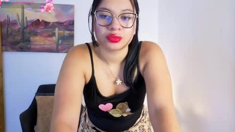 scarlet__15 online show from April 29, 11:58 am