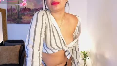 scarlet__15 online show from April 29, 5:30 pm