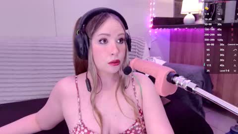 Snapshot of scarlet_carnal chatting on September 20, 9:49 pm Scarlet Carnal -  online show from September 20, 9:49 pm