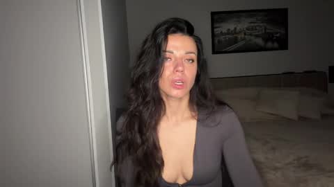 Sophie online show from June 3, 7:00 am