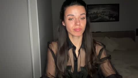 Sophie online show from June 9, 7:09 am