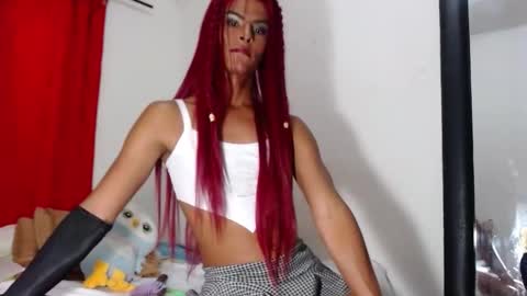 Snapshot of scarlet_goddes chatting on October 11, 8:40 pm As me online show from October 11, 8:40 pm