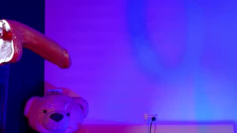scarlet_gold online show from May 31, 2:20 am
