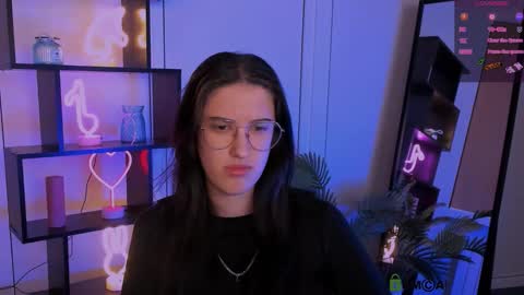 scarlet PVT is open online show from September 23, 10:13 pm