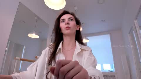 Scarlet online show from March 6, 9:06 am