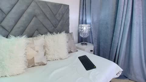 scarlet_queen7 online show from May 1, 6:34 pm