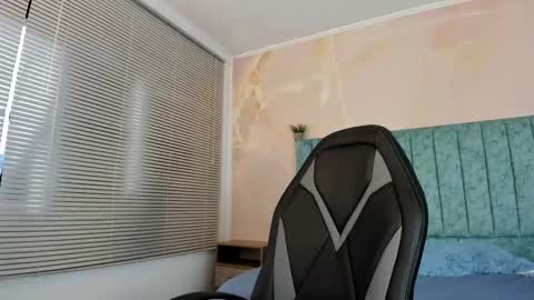 Snapshot of scarlet_rose__ chatting on February 26, 12:14 pm Scarlet online show from February 26, 12:14 pm