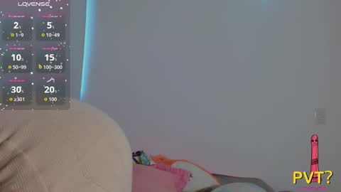 Snapshot of scarlet_rose__ chatting on October 20, 9:26 pm Scarlet online show from October 20, 9:26 pm