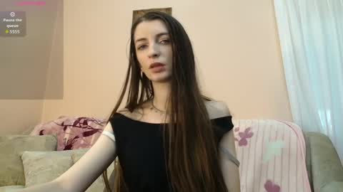 Scarlet online show from April 3, 3:21 pm