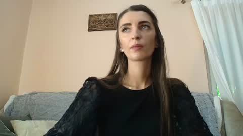 Snapshot of scarlet_rosse chatting on June 23, 4:05 pm Scarlet online show from June 23, 4:05 pm