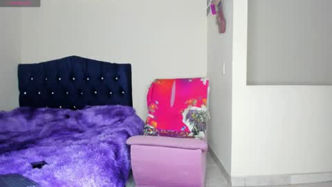 scarlet_tommy online show from January 10, 9:42 pm