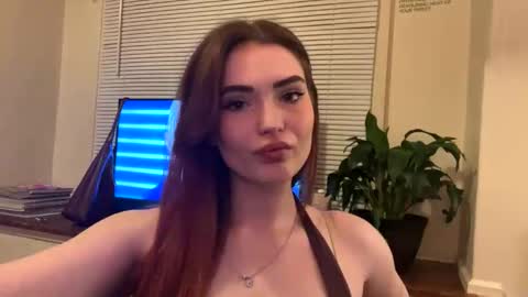 scarletbean online show from January 20, 9:13 am