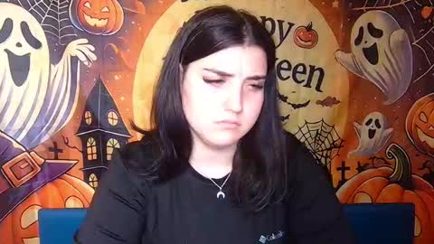 Snapshot of scarletcargo chatting on November 1, 12:07 pm ScarletCargo online show from November 1, 12:07 pm