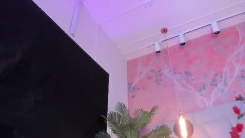 Scarlet Dayana online show from June 29, 12:05 pm