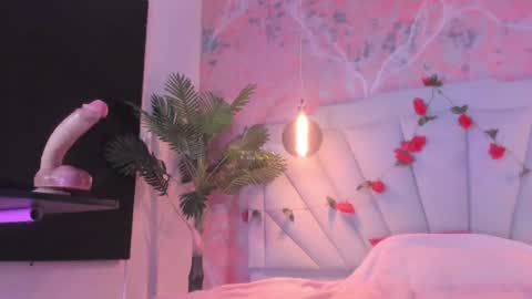 Scarlet Dayana online show from July 8, 12:09 pm