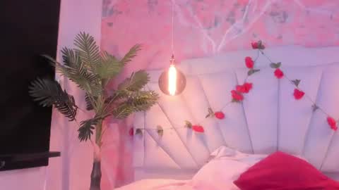 Scarlet Dayana online show from July 9, 12:09 pm