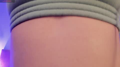 Scarlet  online show from December 20, 5:03 am