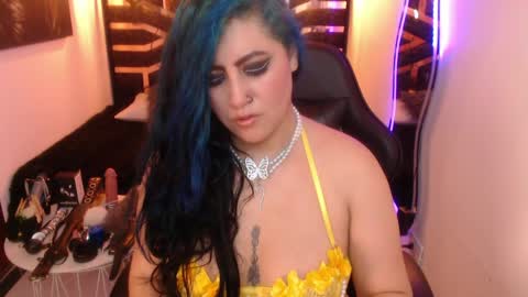 Scarleth online show from May 22, 3:46 am