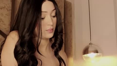 Snapshot of scarleth_lux_ chatting on November 4, 3:16 am Scarleth online show from November 4, 3:16 am