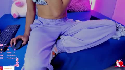 Snapshot of scarleth_red_ chatting on March 3, 12:16 pm I am Scarleth Check mi profile online show from March 3, 12:16 pm