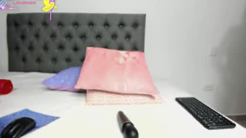 SOFI online show from November 11, 10:54 pm