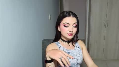 Scarlet online show from March 1, 10:45 pm