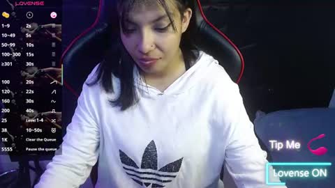 Snapshot of scarletqueen_bj chatting on July 17, 6:13 pm scarletqueen_bj online show from July 17, 6:13 pm