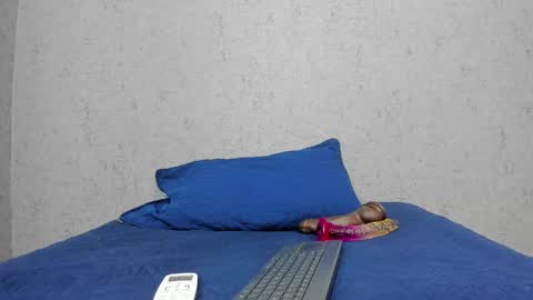 Snapshot of scarlett646 chatting on September 24, 3:10 am Scarlett 3 online show from September 24, 3:10 am