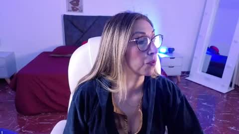 Scarlett online show from April 23, 11:42 am