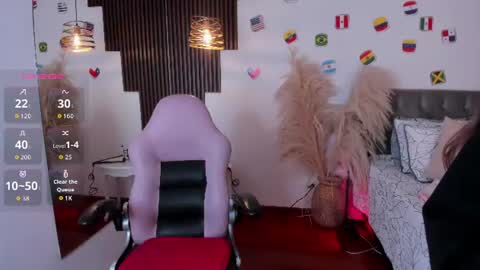 Scarlett online show from June 24, 12:15 pm