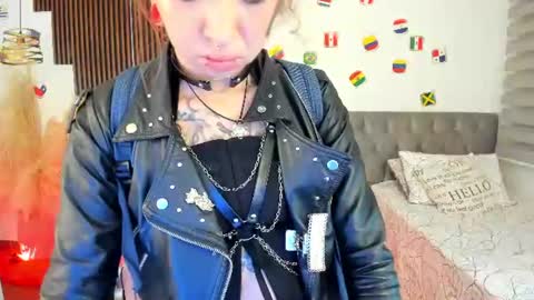 Scarlett online show from July 9, 11:25 am
