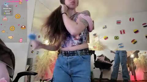 Scarlett online show from July 11, 1:03 pm