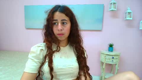 Scarlett online show from May 25, 12:33 pm