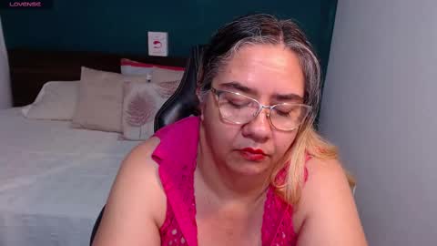 Snapshot of scarlett_duboi1 chatting on February 22, 5:12 am Scarlett online show from February 22, 5:12 am