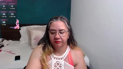 Snapshot of scarlett_duboi1 chatting on November 7, 3:06 am Scarlett online show from November 7, 3:06 am