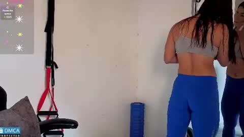 scarlett_fire5 online show from June 20, 5:27 pm