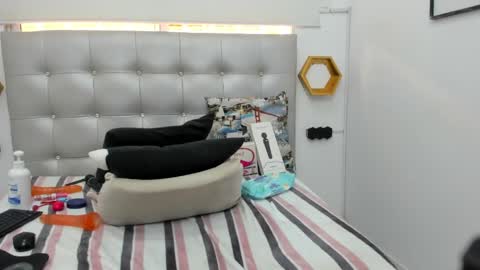 scarlett_fox20 online show from January 29, 5:56 pm